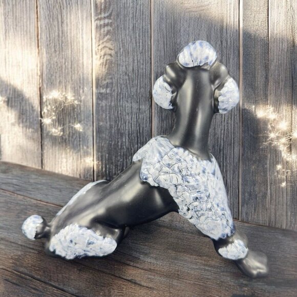 Vintage MCM Poodle Dog Figurine Crackle Glaze Black White Spots Ceramic Decor - Picture 2 of 13